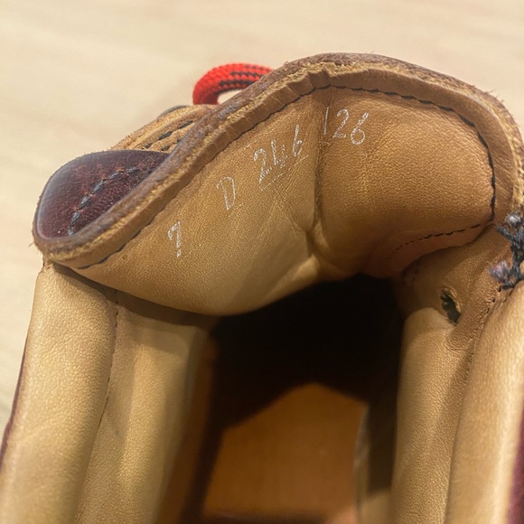 COPY - Oxblood red leather boots - Picture 3 of 7